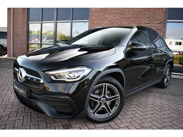 Mercedes-Benz GLA 250 e AMG 2021 Hybride Benzine 74