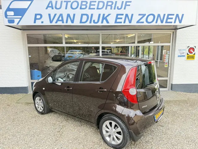 Opel Agila 1.0 Edition 2013 Benzine 2