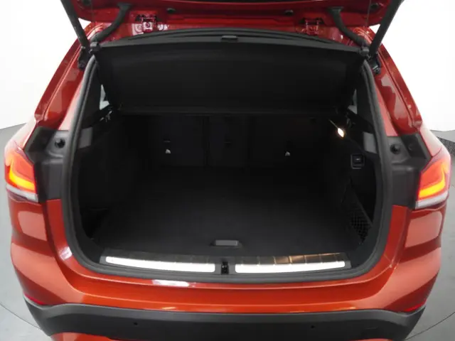 BMW X1 sDrive20i VDL Nedcar Edition 2020 Benzine 25