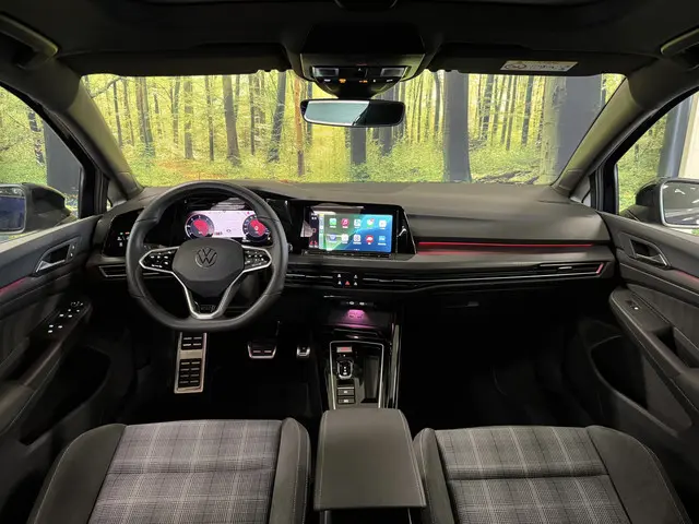 Volkswagen Golf 2.0 TDI GTD 2023 Diesel 9