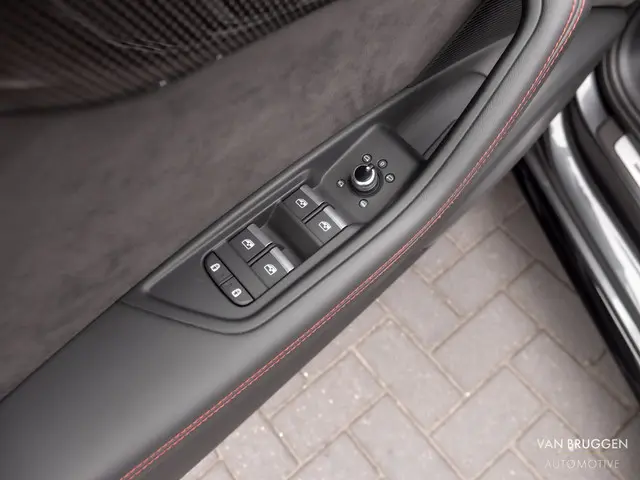 Audi A4 Avant 45 TFSI Quattro S-Line 2020 Benzine 38