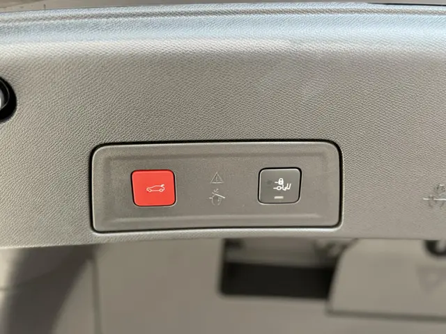 Peugeot 508 1.6 HYbrid 225 GT 2024 Hybride Benzine 19