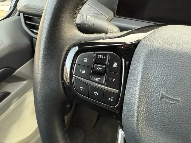 Ford Transit Custom 320 2.0 TDCI 136PK 2024 Diesel 24