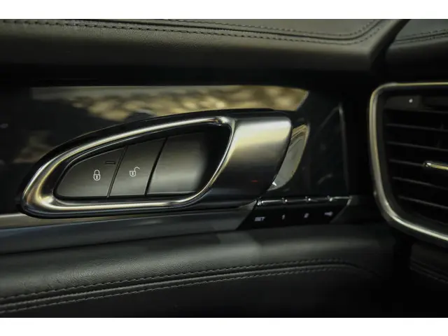 Porsche Panamera 3.0 S 421pk Facelift 2014 Benzine 27