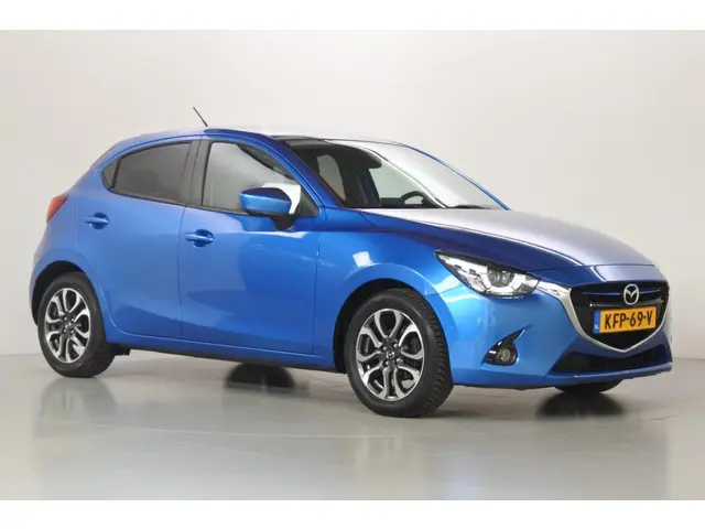 Mazda 2 1.5 115pk 6 bak GT-M 2015 Benzine 42