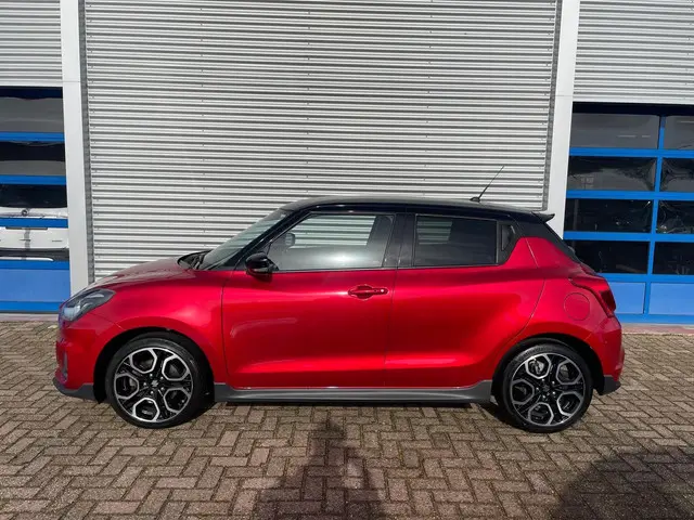 Suzuki Swift 1.4 Sport Smart Hybrid 2020 Benzine 4