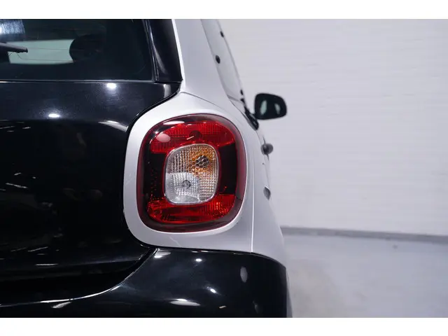 Smart Forfour 1.0 Pure 2016 Benzine 14