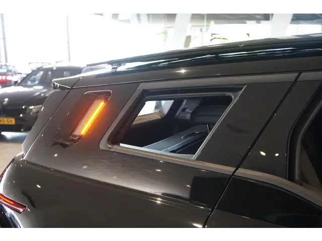Fisker Ocean Extreme 113kWh 2024 Elektrisch 38