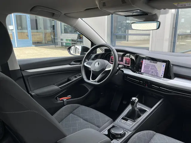 Volkswagen Golf 1.5 TSI Life 2020 Benzine 55