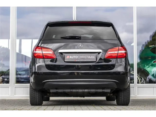 Mercedes-Benz B-Klasse 250 e 28 kWh 2016 Elektrisch 4