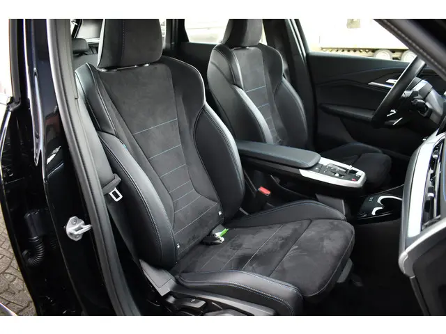 BMW X1 sDrive18i M-Sport 2025 Benzine 47