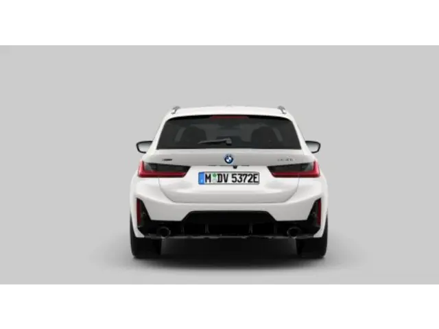 BMW 3 Serie Touring 330e xDrive 2023 Hybride Benzine 10