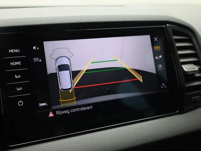 Škoda Karoq 1.5TSI/150PK ACT Sportline DSG 2025 Benzine 11