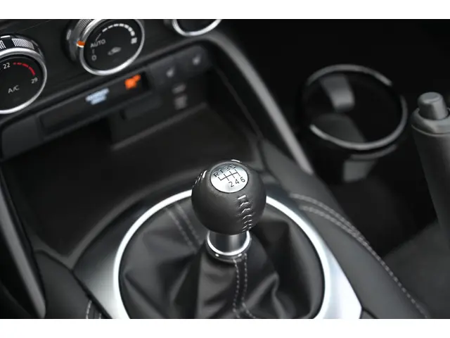 Mazda MX-5 SkyActiv-G 132 6MT Homura 2026 Benzine 50