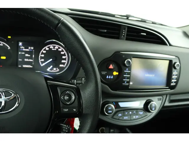 Toyota Yaris 1.5 Hybrid Active 2020 Hybride Benzine 21
