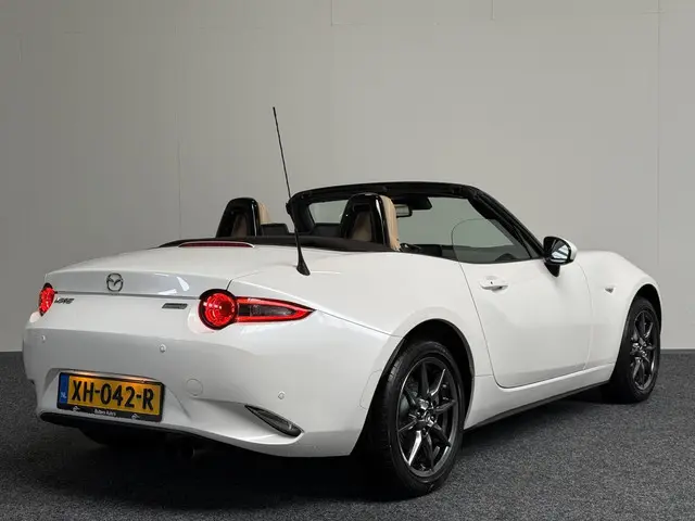Mazda MX-5 2