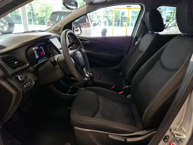 Opel KARL 1.0 Rocks Online Edition| Navi| 2018 Benzine 20