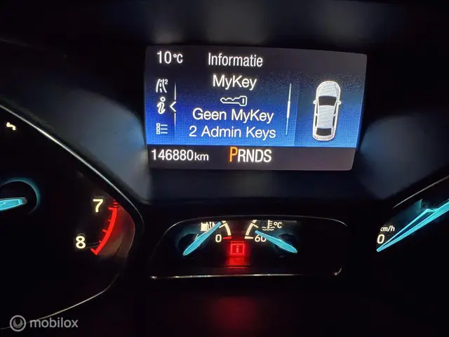 Ford C-MAX 1.5 Titanium 2016 Benzine 10