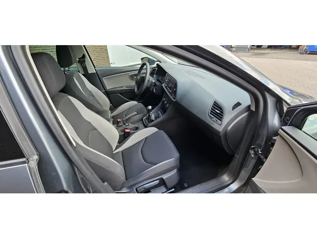 SEAT Leon 1.2 TSI Style 2013 Benzine 12