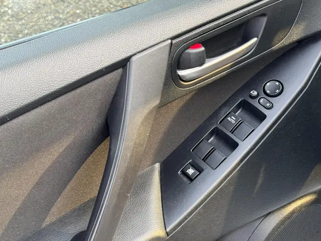 Mazda 3 1.6 Business /Navi/Airco/Nw apk/ 2013 Benzine 15