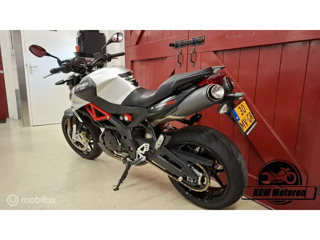 Aprilia Shiver 900 2018 Benzine 8