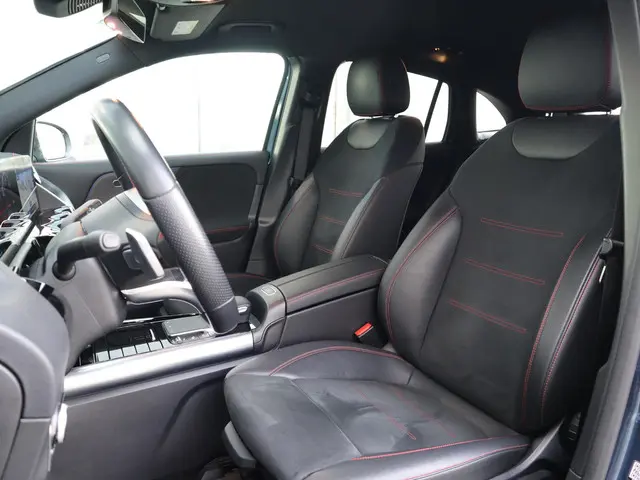 Mercedes-Benz EQA 250 Edition 1 67 kWh 2021 Elektrisch 12