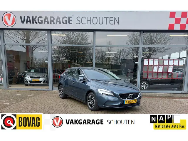 Volvo V40 1.5 T2 Polar+ Trekhaak | Navigatie 2020 Benzine