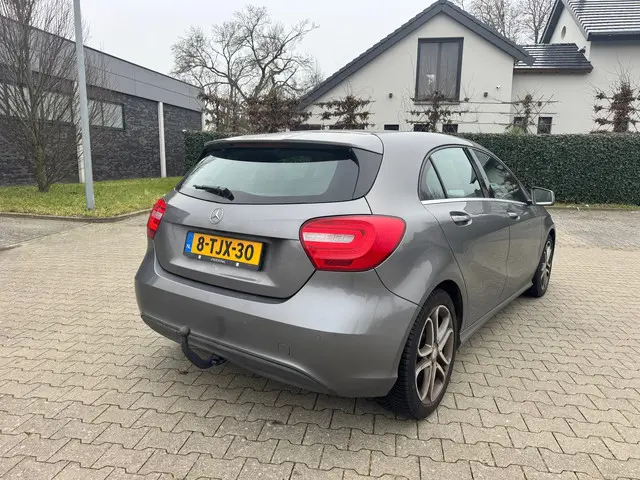Mercedes-Benz A-Klasse 180 4U3 2014 Benzine 18