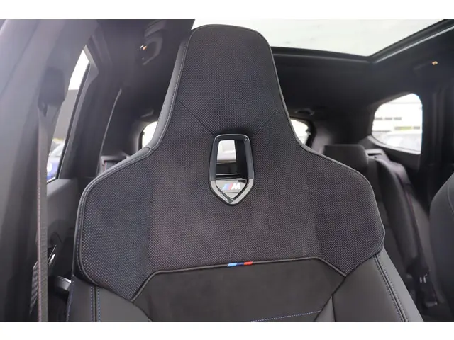 BMW X1 xDrive25e 2025 Hybride Benzine 12