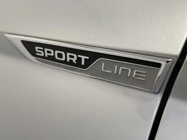 Škoda Karoq 1.5 TSI ACT Sportline Business 2020 Benzine 17