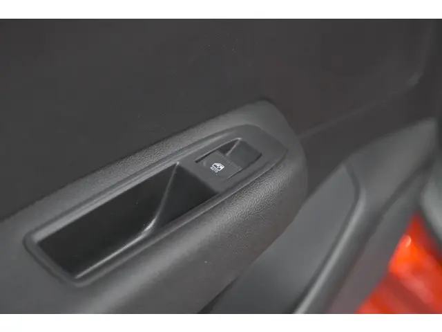 Renault Clio 1.0 TCe 90 GPF techno 2025 Benzine 33