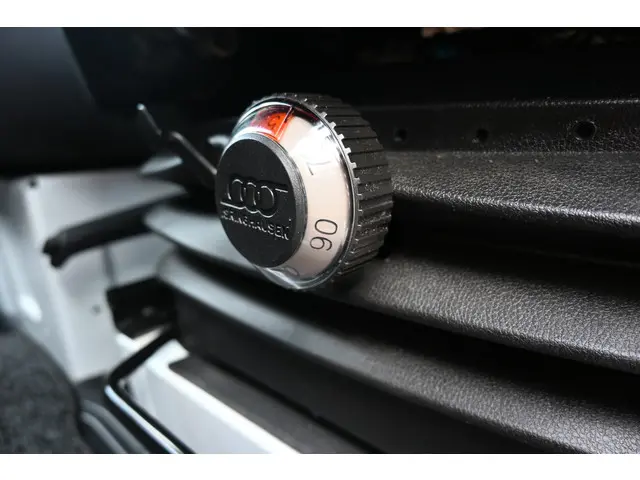 Mercedes-Benz Sprinter 317 CDI L2H2 Pro 2024 Diesel 18