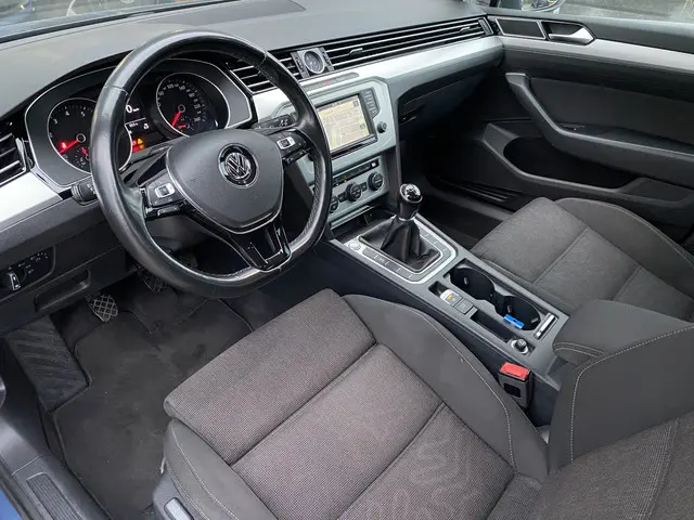 Volkswagen Passat 1.4 TSI ACT Highline 2015 Benzine 11