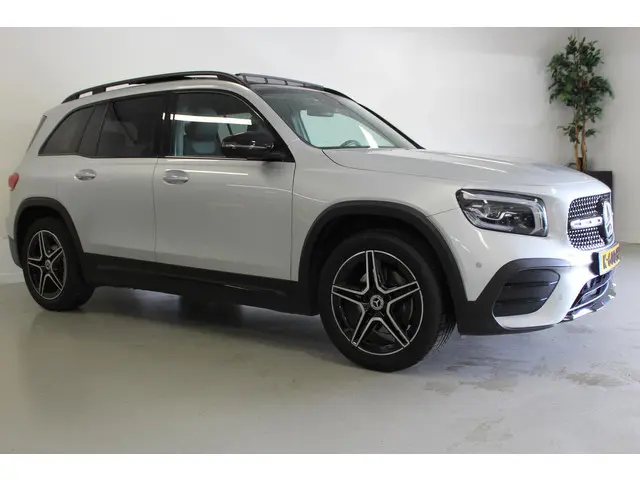 Mercedes-Benz GLB 2