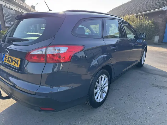 Ford Focus Wagon 1.6 TI-VCT Lease Titanium 2012 Benzine 7