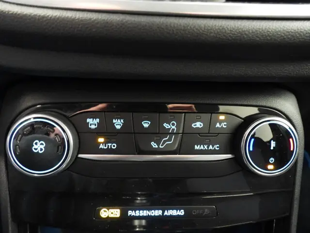 Ford Puma 1.0 EcoBoost Titanium X 2021 Benzine 6