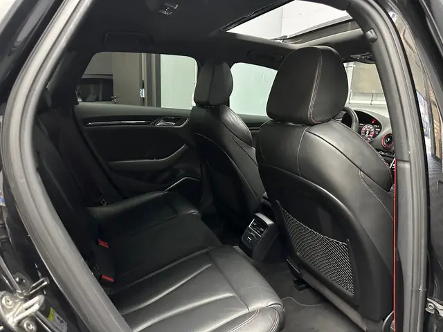 Audi A3 Sportback 2.5 TFSI Quattro 2019 Benzine 14