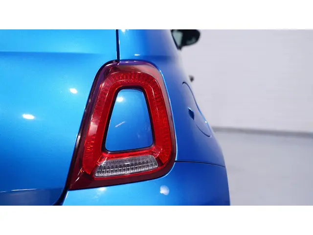 Fiat 500 1.2 Lounge 2019 Benzine 15