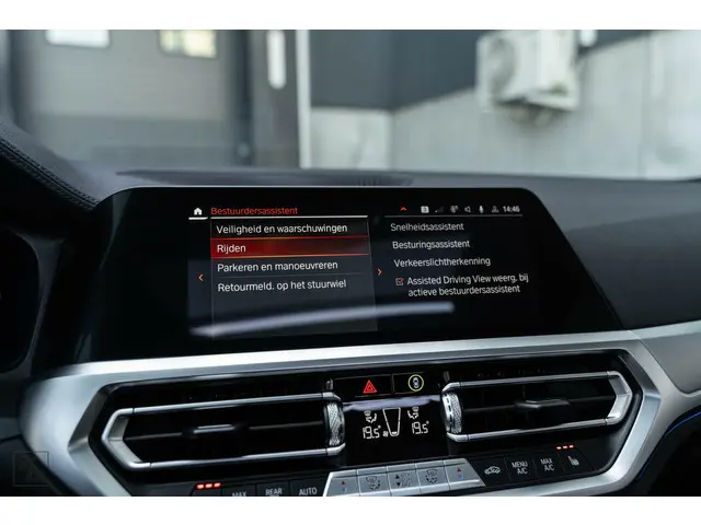 BMW 4 Serie Coupé 420d High Executive 2022 Diesel 58