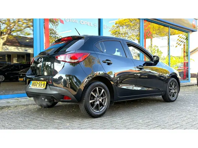 Mazda 2 1.5 Skyactiv-G S 2015 Benzine 7