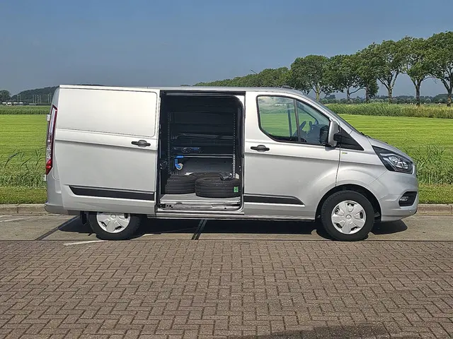 Ford Transit Custom 2.0 2021 Diesel 12