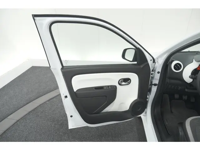 Renault Twingo 1.0 SCe Collection 2019 Benzine 52