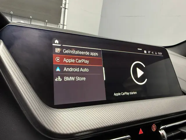 BMW 1 Serie 120i M-pakket 2023 2023 Benzine 17