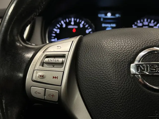 Nissan QASHQAI 1.2 N-Connecta 2017 Benzine 17