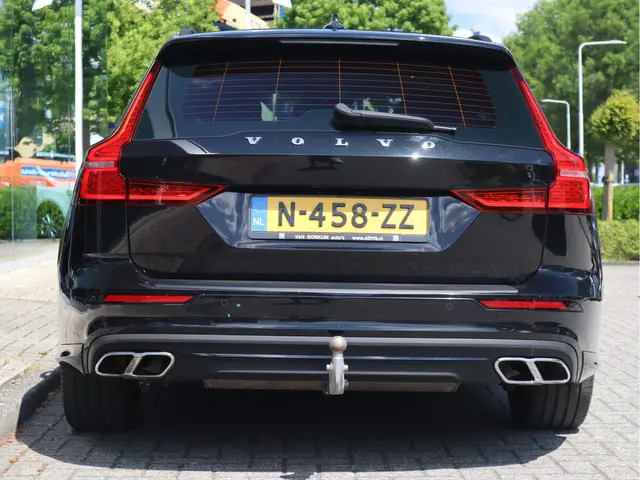 Volvo V60 2.0 B3 Momentum 2022 Benzine 28