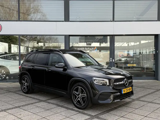 Mercedes-Benz GLB Aut. 180 Sol. AMG Edition 2021 Benzine 2