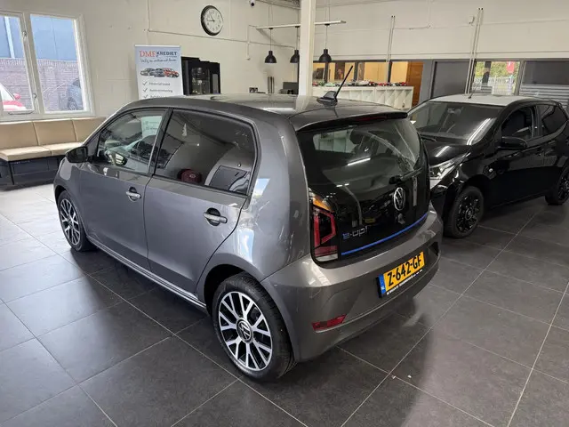 Volkswagen up! 1.0 R-Line 2022 Elektrisch 3
