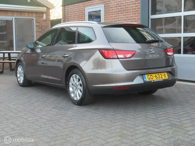 SEAT Leon ST 1.4 TSI ACT Style/nav/pdc/clima. 2015 Benzine 15