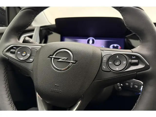 Opel Grandland 1.2 Turbo GS 2024 Benzine 27