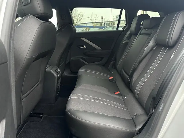 Opel Astra Sports Tourer Turbo 130pk GS 2024 Benzine 9